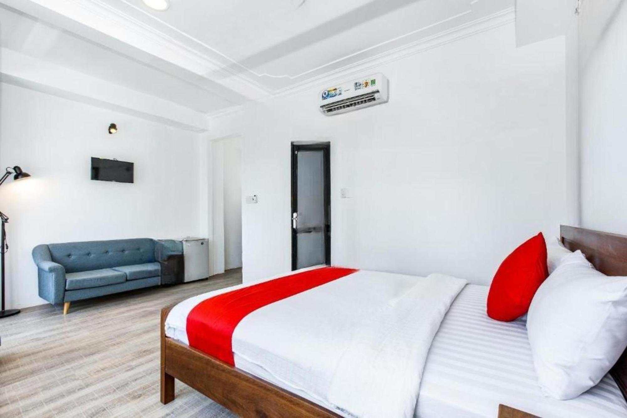 Gis Hotel Nha Trang & Motorbike Rental Esterno foto